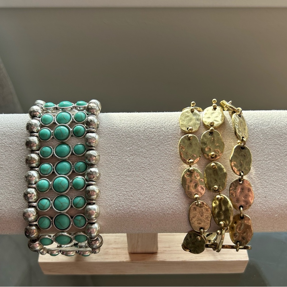 Women’s Lucky Brand Turquoise Coloured Beads/Silver Tone and Gold Tone Bracelets
